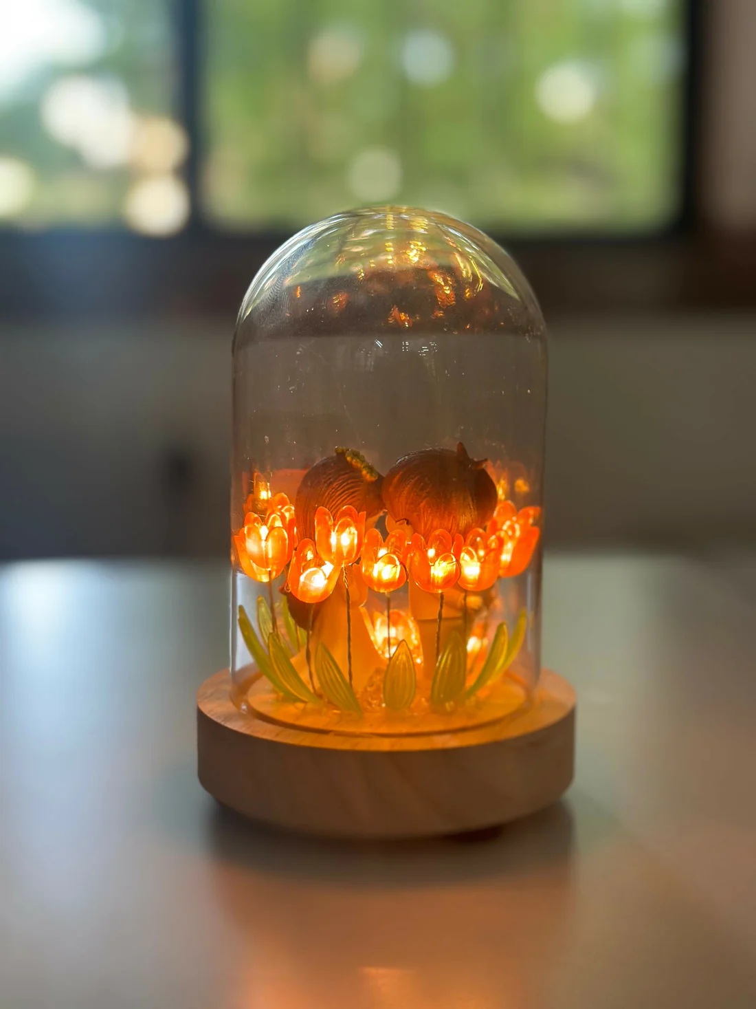 Romantic Couple Showpiece in Glass Dome with LED Light – Pink Tulip Design - Image 4